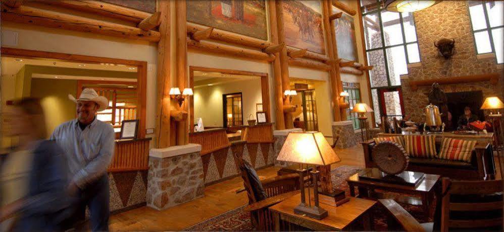 Lone Wolf Quartz Mountain Resort מראה חיצוני תמונה