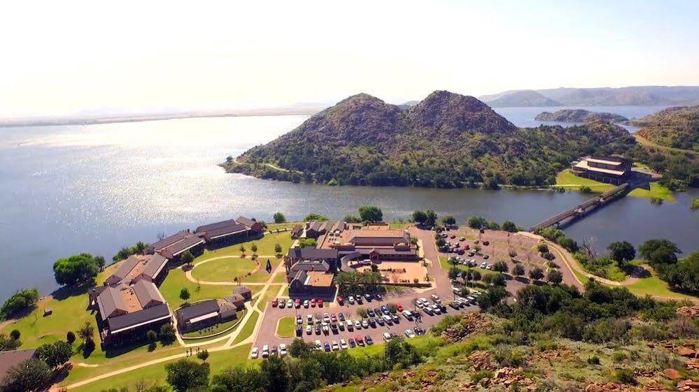 Lone Wolf Quartz Mountain Resort מראה חיצוני תמונה